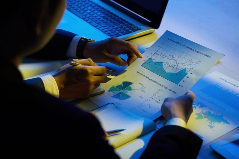 Insider Trading Laws and Consequences for Corporate Executives